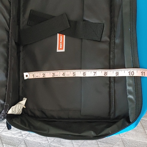 Pyrex portables insulated to go carriers - Picture 3 of 11